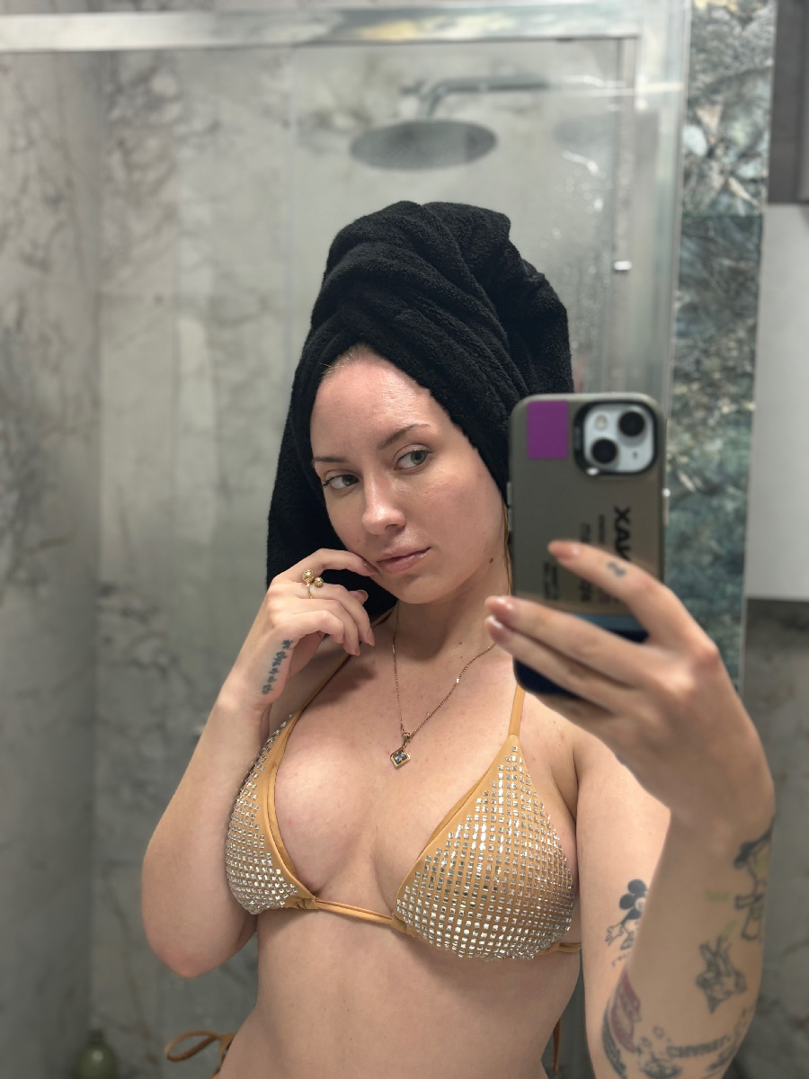 Nude girl KateV in Hyderabad