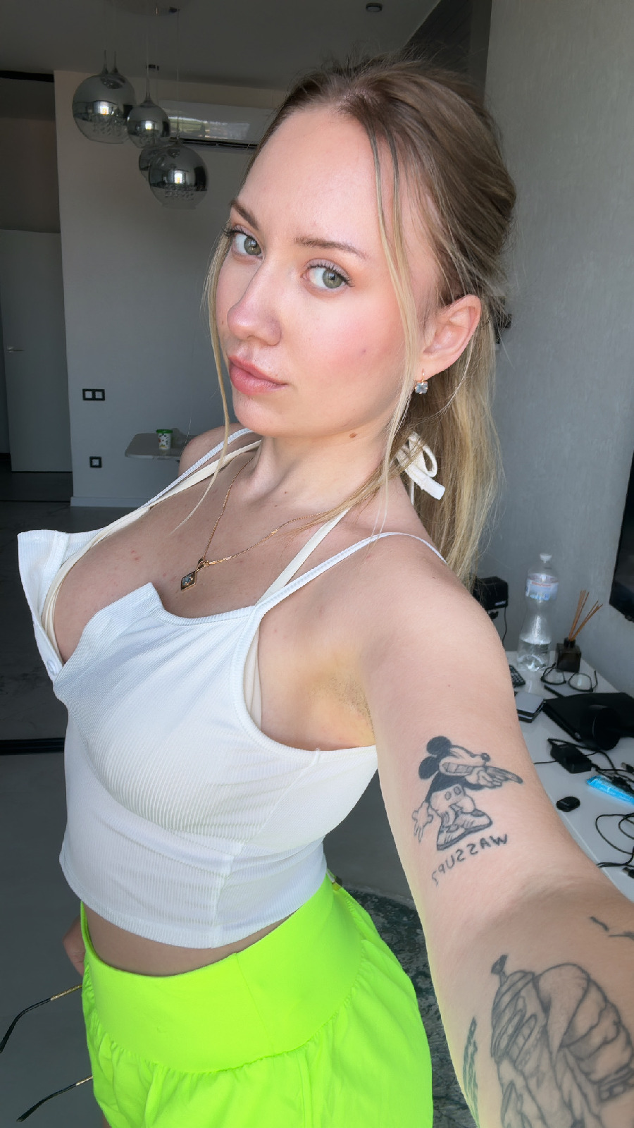 KateV in her underwear in Hyderabad