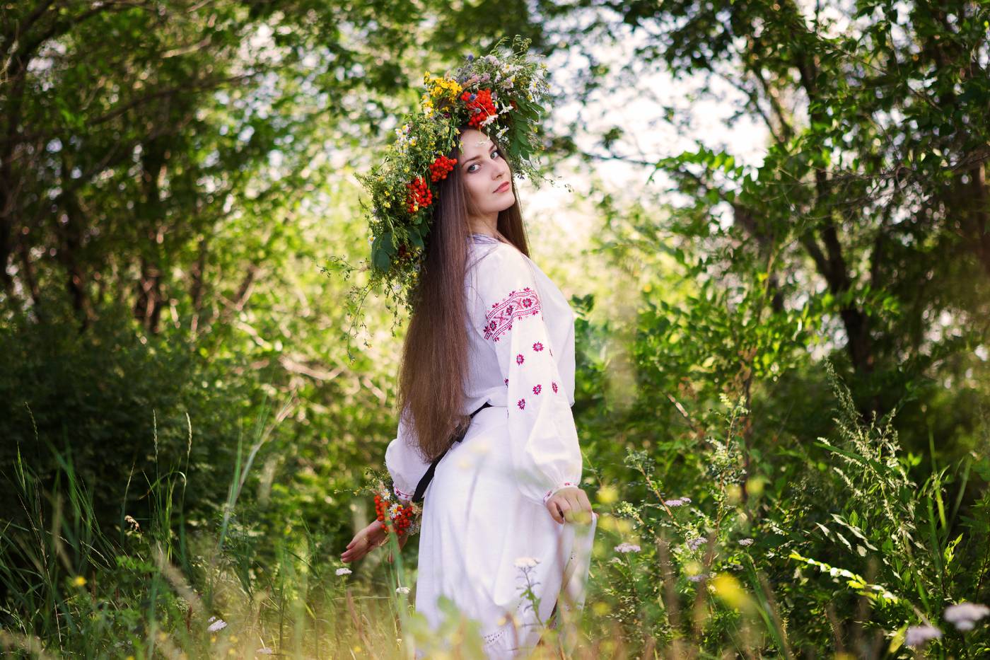 Slavic girls brings the glow — live moments in Hyderabad