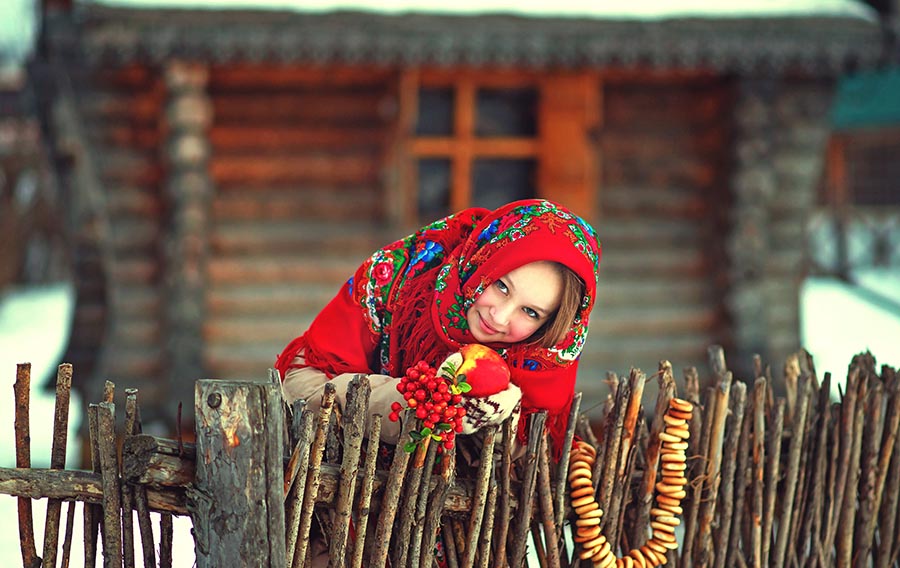 Sexy girl Women in Slavic costumes in Hyderabad