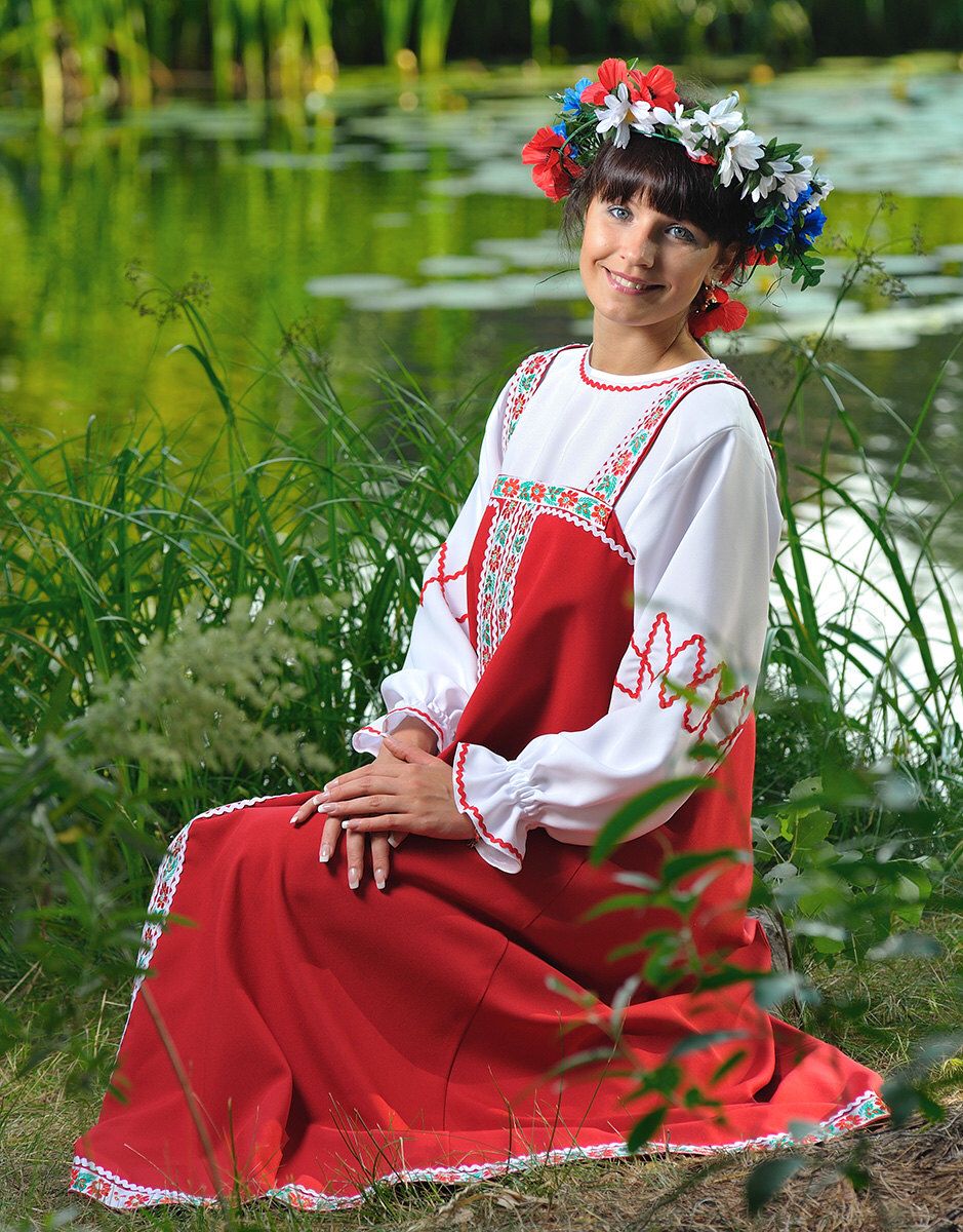 Beautiful girl Girls in Slavic costumes in Hyderabad
